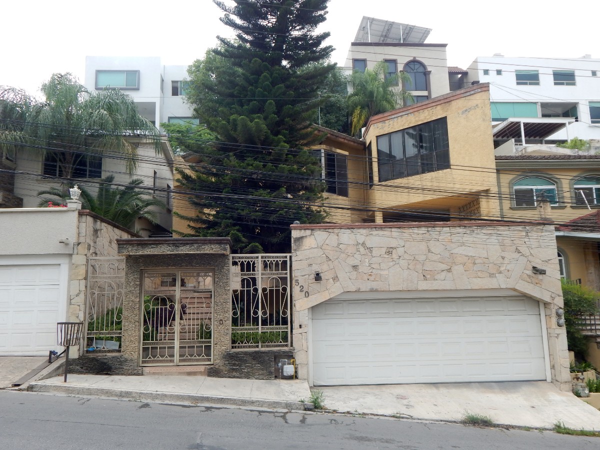 Casa en Venta Colonia Colorines Frente A Parque