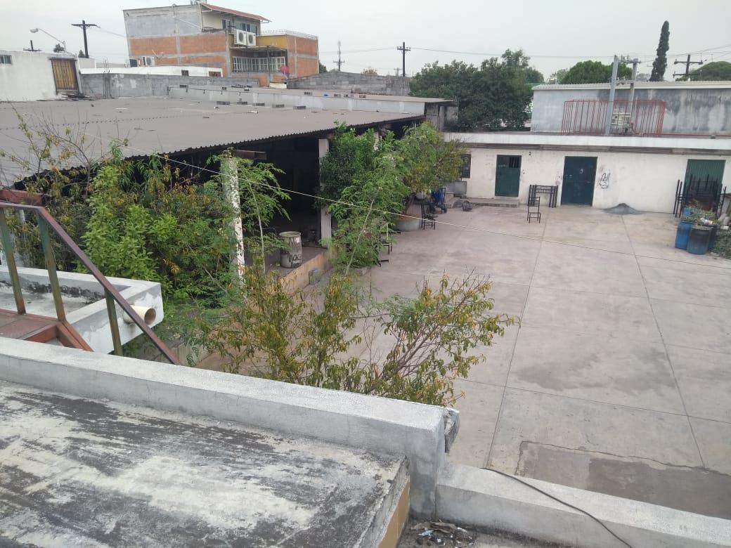 Propiedad Comercial / Taller en Venta en Col. Valle de Santa Cecilia